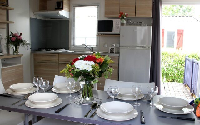 Camping les Champs Blancs