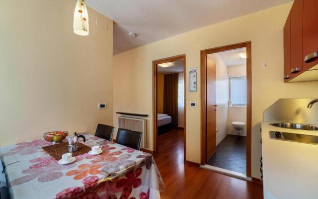 Camping Adler Bungalow 17