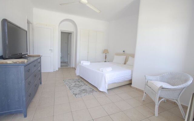 Villa Phoebe