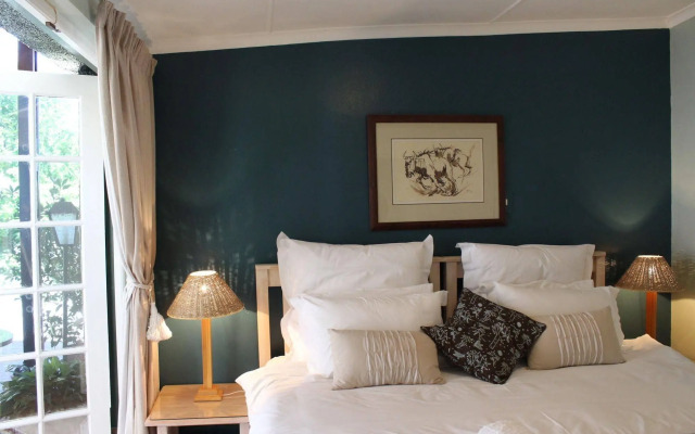 Chameleon Lodge