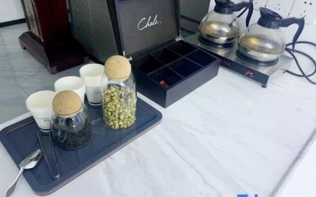 Qingmu Li Hotel (Nanjing University Guangzhou Road)