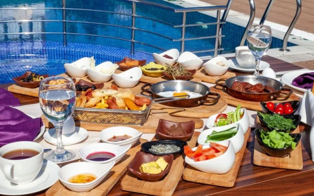 Elgarden Hotel & Residence