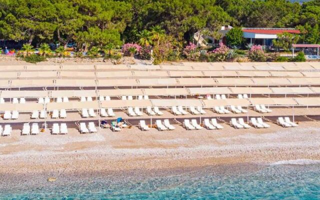 Club Pinara Beach