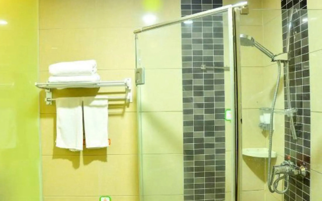 Kunpeng Hotel