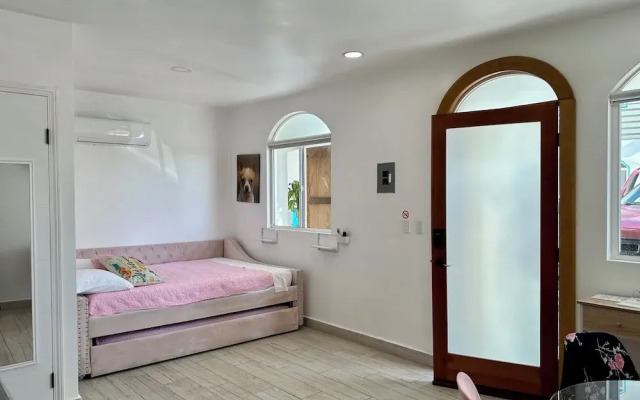 Las Mariposas Mini Suites