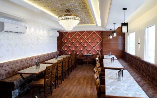 ShriGo Hotel Royal Villa Hall Gate