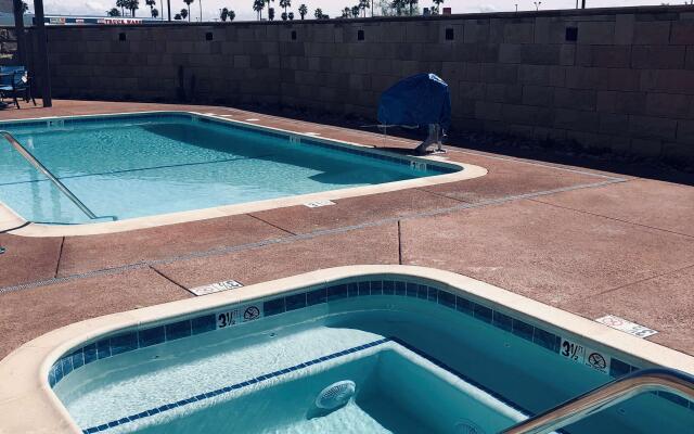 Best Western Plus Coachella Valley Inn & Suites