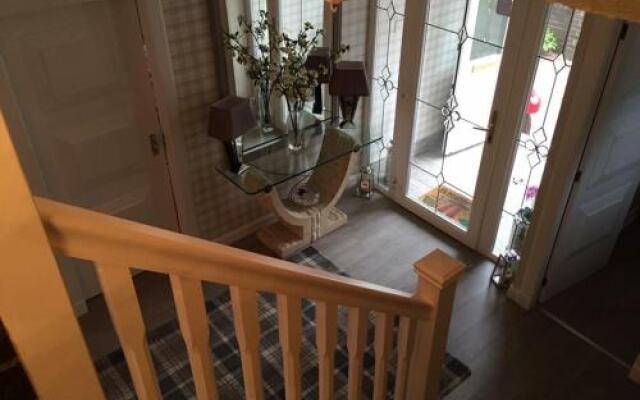 Southfork Villa Guesthouse (Adults Only)