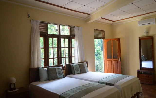 Country House Hillside