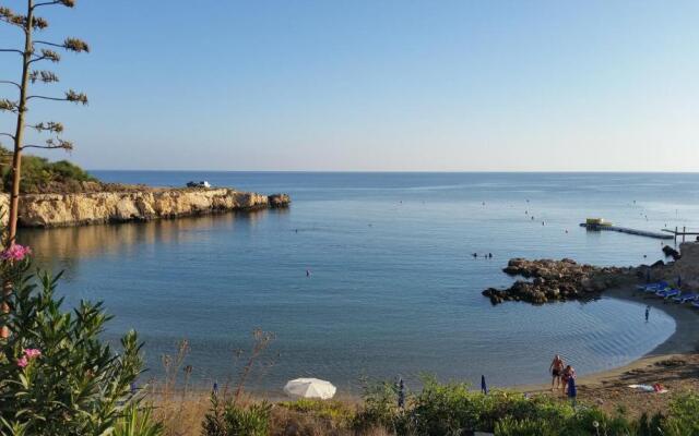 Tranquil Kyklades BC6, WALK to BEACH