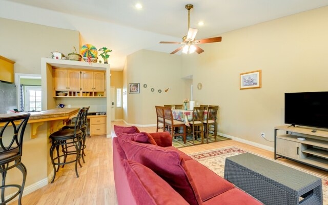 Porterville Getaway w/ Patio + Valley Views!
