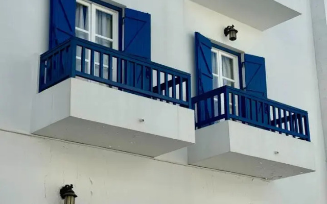 Leandros Hotel