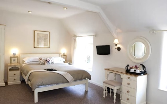 The Hollow Bottom - B&B