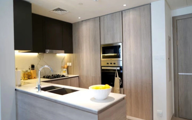 Spacious 2BR in Oxford 212 by Bespoke