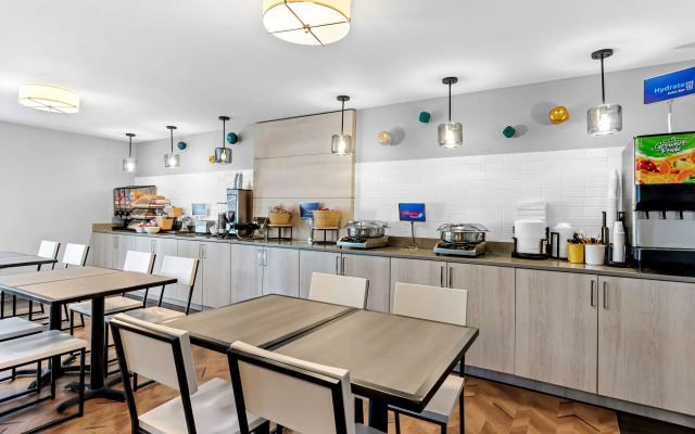 Best Western Doswell Hotel