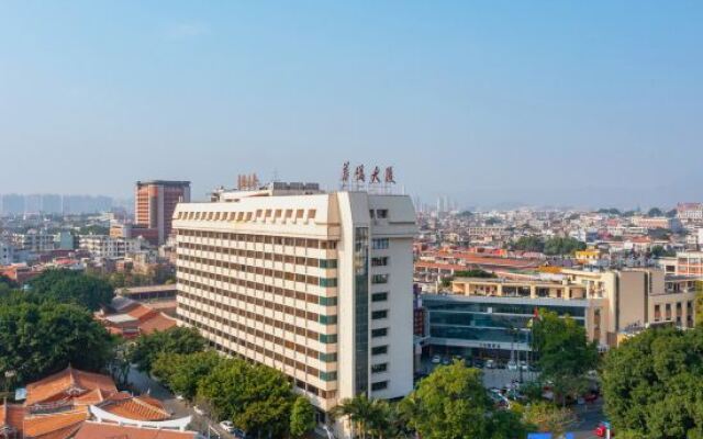 Quanzhou Overseas Chinese Hotel