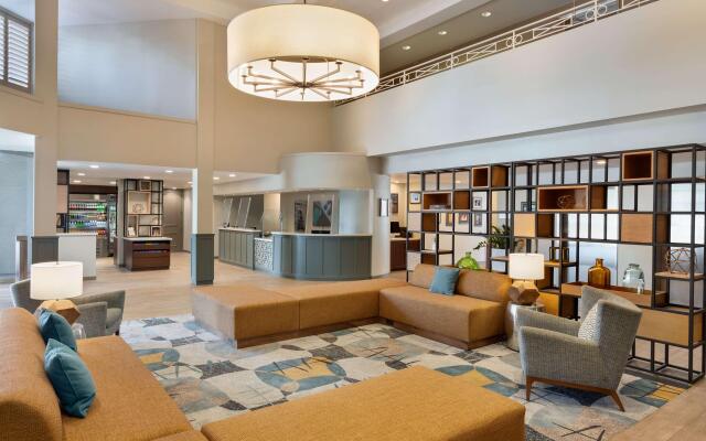 Doubletree by Hilton Campbell - Pruneyard Plaza