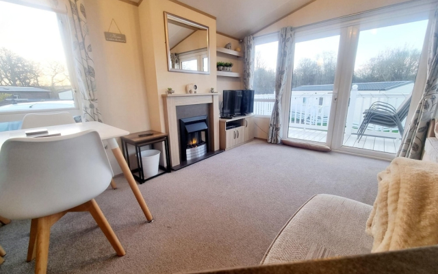 Impeccable 2-bed Caravan in Morpeth - Willow Burn