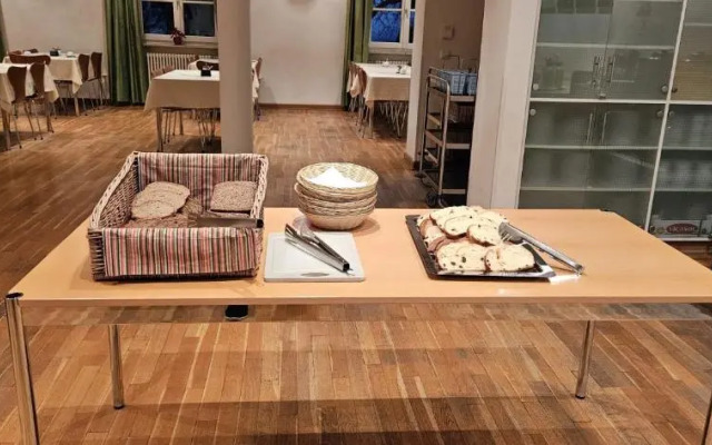 Benediktinerabtei Niederaltaich Haus St Pirmin