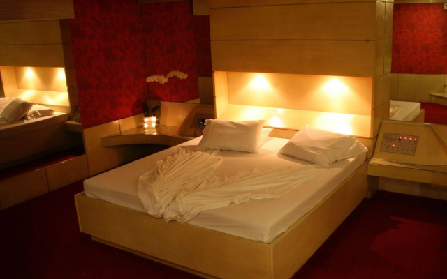 Motel Sunny (adult Only)