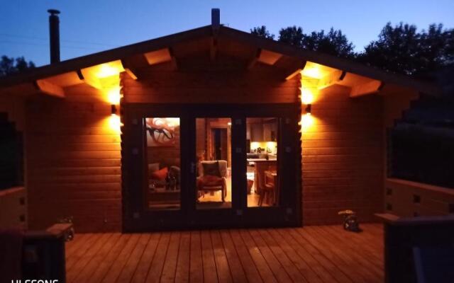 Long Wood Lodges