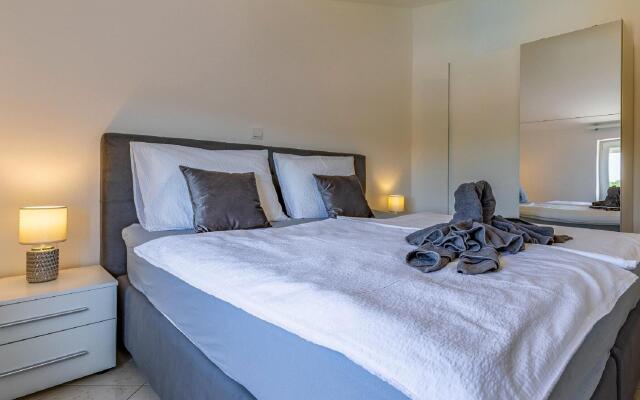 Graceful Apartment in Banjole near Beach Centinera