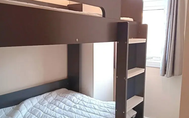 2 bed Chalet Sleeps 4 Pets Garden Views