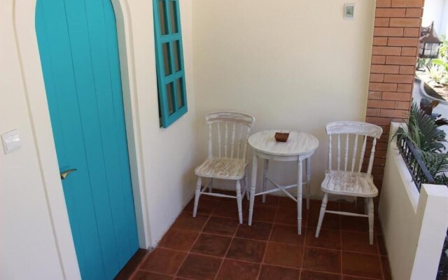 White Coconut Cottage