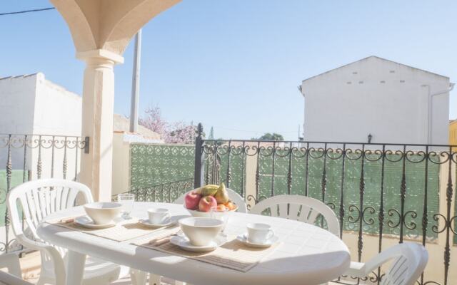 Marineu Los Almendros