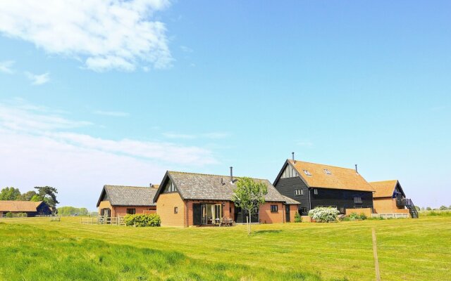 Stylish Holiday Home in Woodbridge With Garden