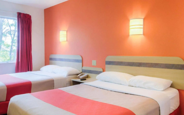 Motel 6 Washington, DC - Convention Center