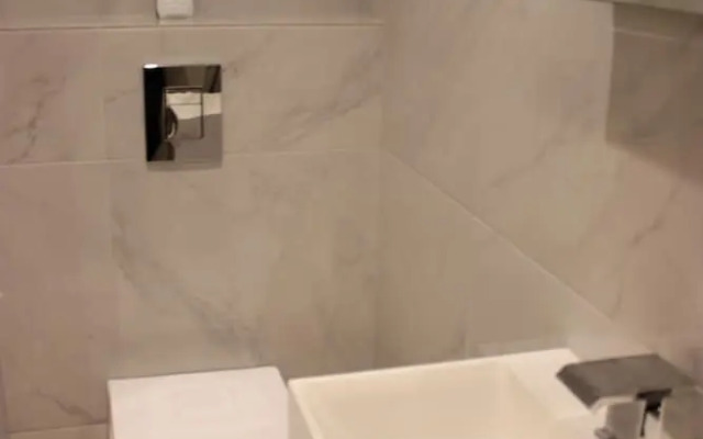 MD Luxury Apartment