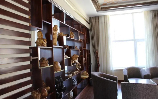 Changbai Mountain Hunting Resort Hotel