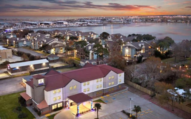 Melrose @ Seabrook, BW Signature Collection