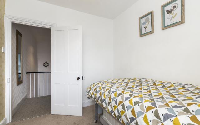 Sandy Retreat - 3 Bedroom Holiday Home - Tenby