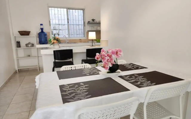Secure 3-pers Apartment Close to the Beach