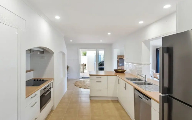 30 Wyuna Drive