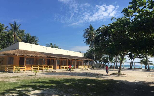 La Playa Estrella Beach Resort