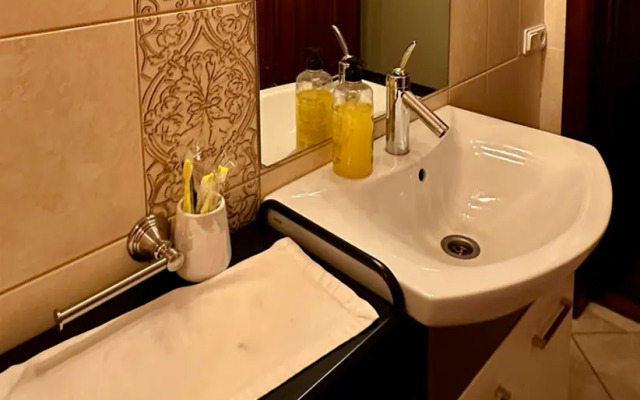 Апартаменты на набережной Воскресенская