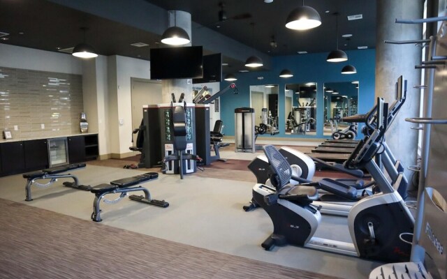 Recently Upgraded Downtown Great Amenities