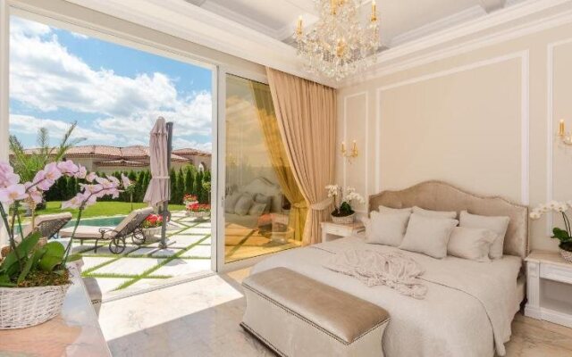 Eden Park Luxury Villlas