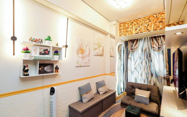 Sapphira Manor Luxurious Condo by the Bay