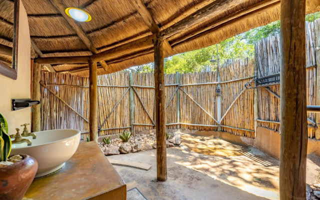 Umlani Bushcamp - Lodge