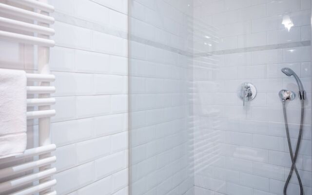 Saint Pauls Suite 3