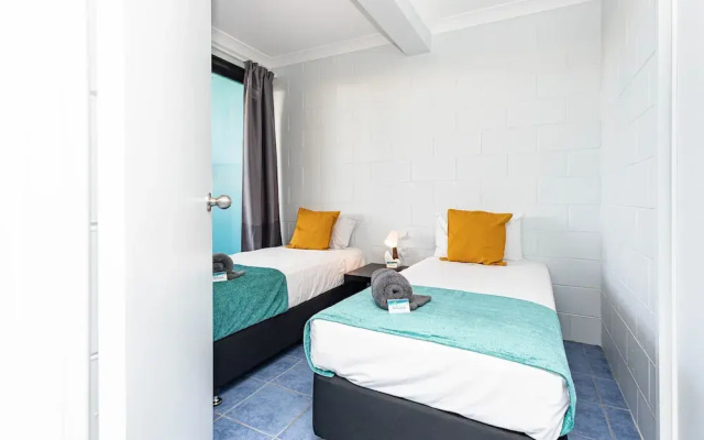 Airlie Sun & Sand Accommodation 3