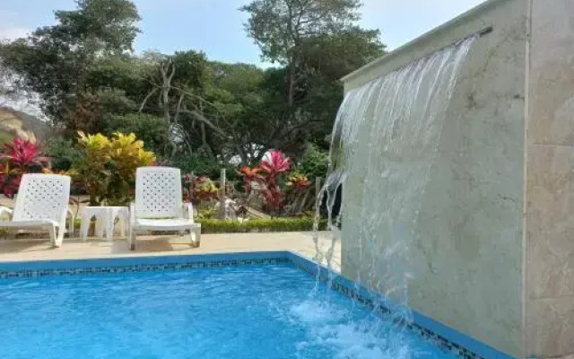 Canoa Beach Hotel