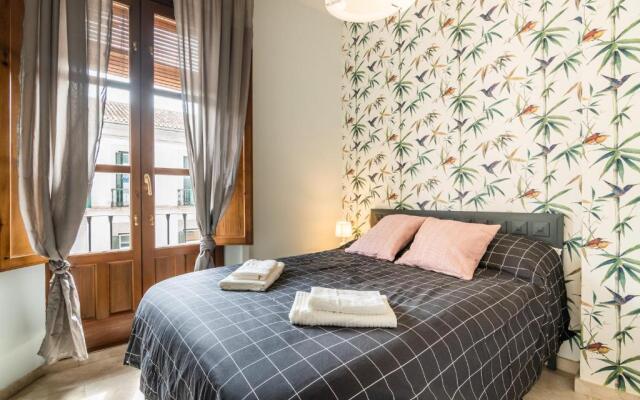 tuGuest Isabel la Catolica II Apartment