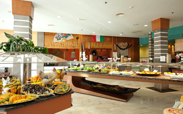 LIVVO Lago Taurito Hotel & Aquapark All Inclusive