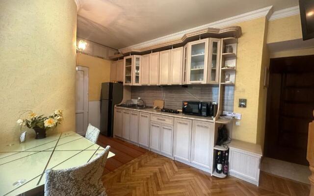 Tamuna apartment