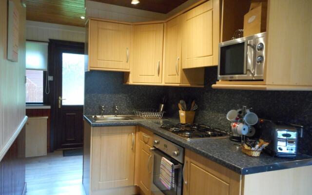 Bluebell Lodge 5 with Hot Tub